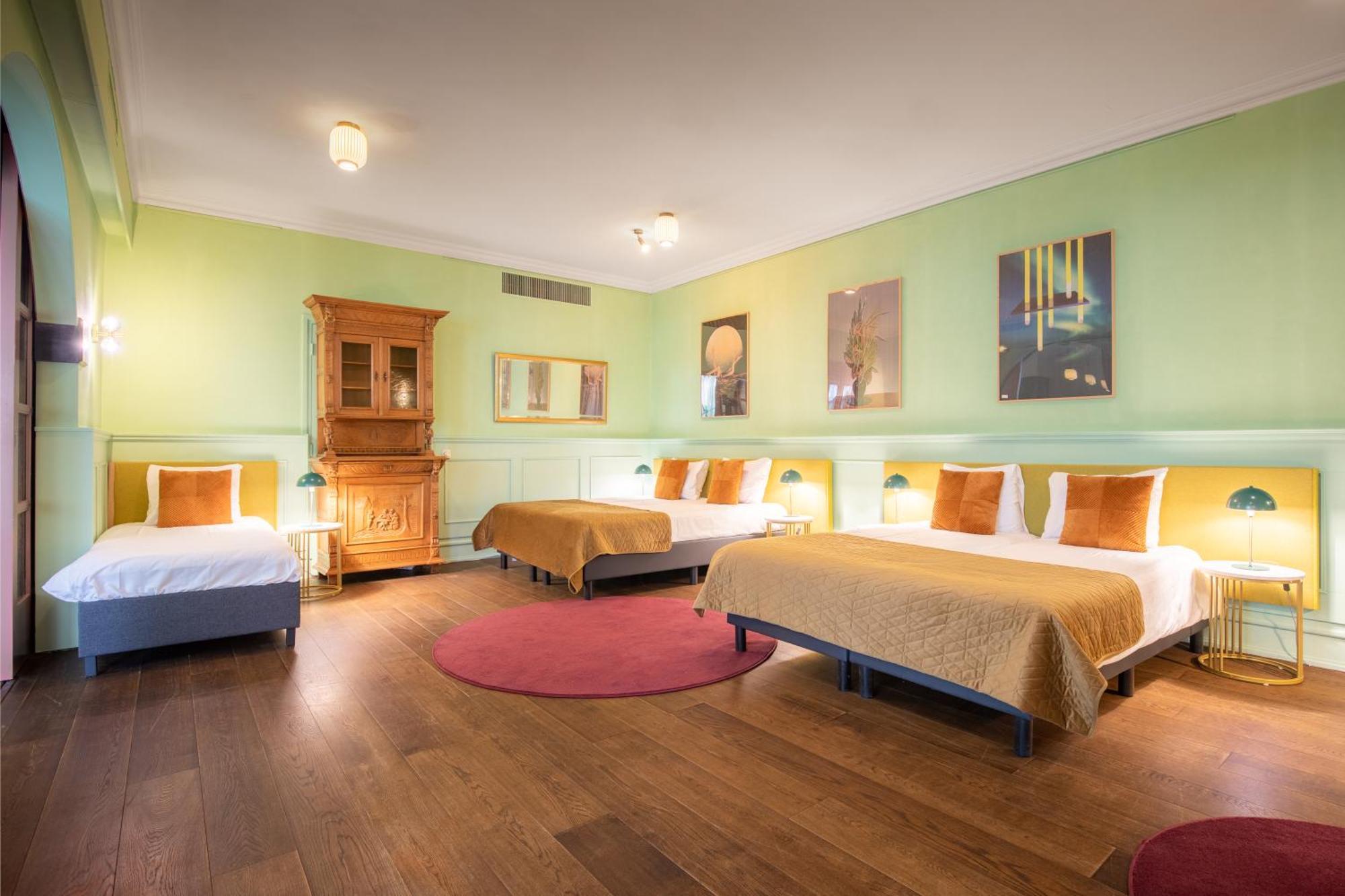 Hotel Nieuw Antiek Helden Quarto foto